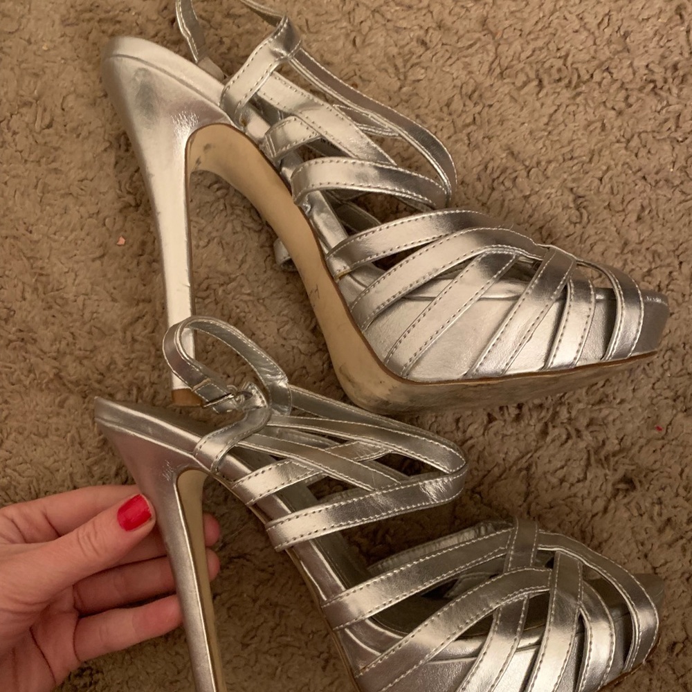 Aldo Silver Platform Dress Heels Size 38